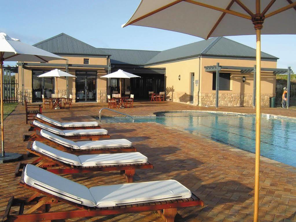At Atlantic Country house *
